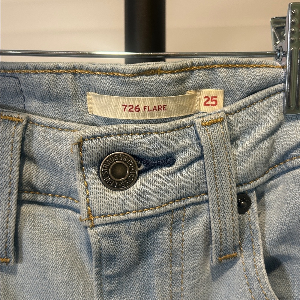 Levi’s 726 Flare - Picture 2 of 4